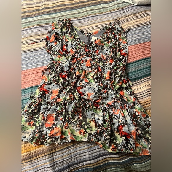 cinq a sept Dresses & Skirts - Cinq a Sept Lewis Floral Georgette Mini Dress In Powder Blu Multi Pre-loved